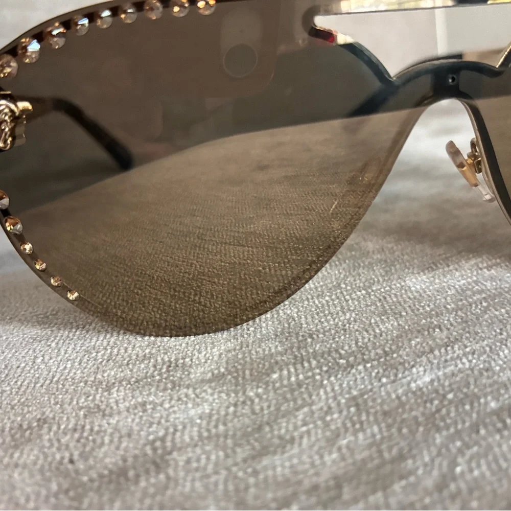 Versace women’s sunglasses MOD 2161-B 1252/5A 140 3N - Picture 7 of 12